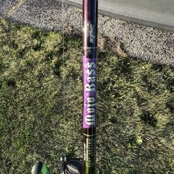 Mojo Bass Spinning Rod With Lews Mach II Reel