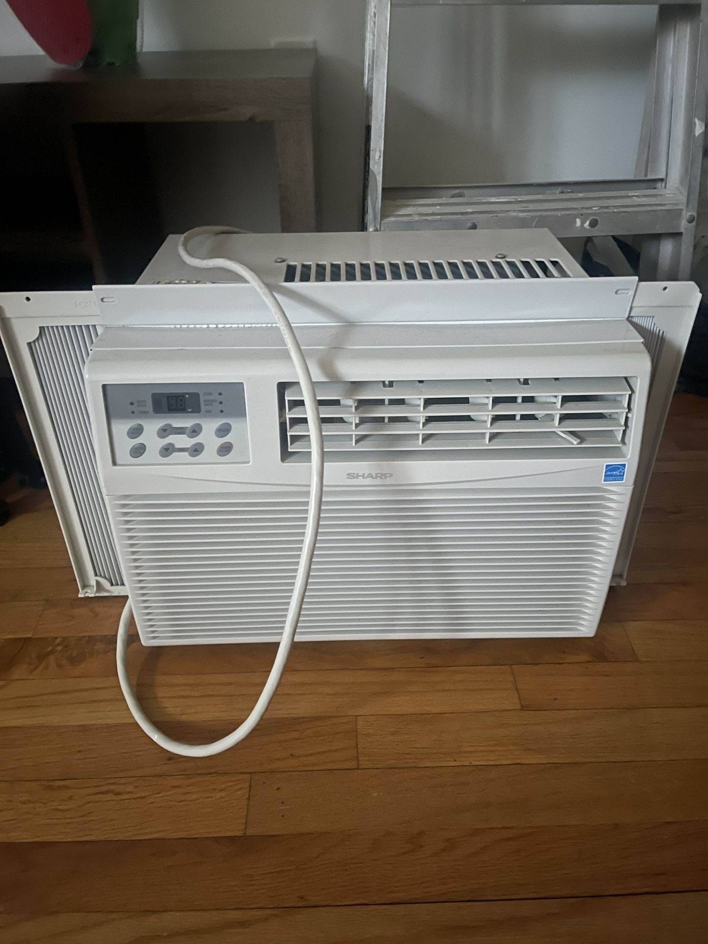 Sharp Window Air Conditioner 