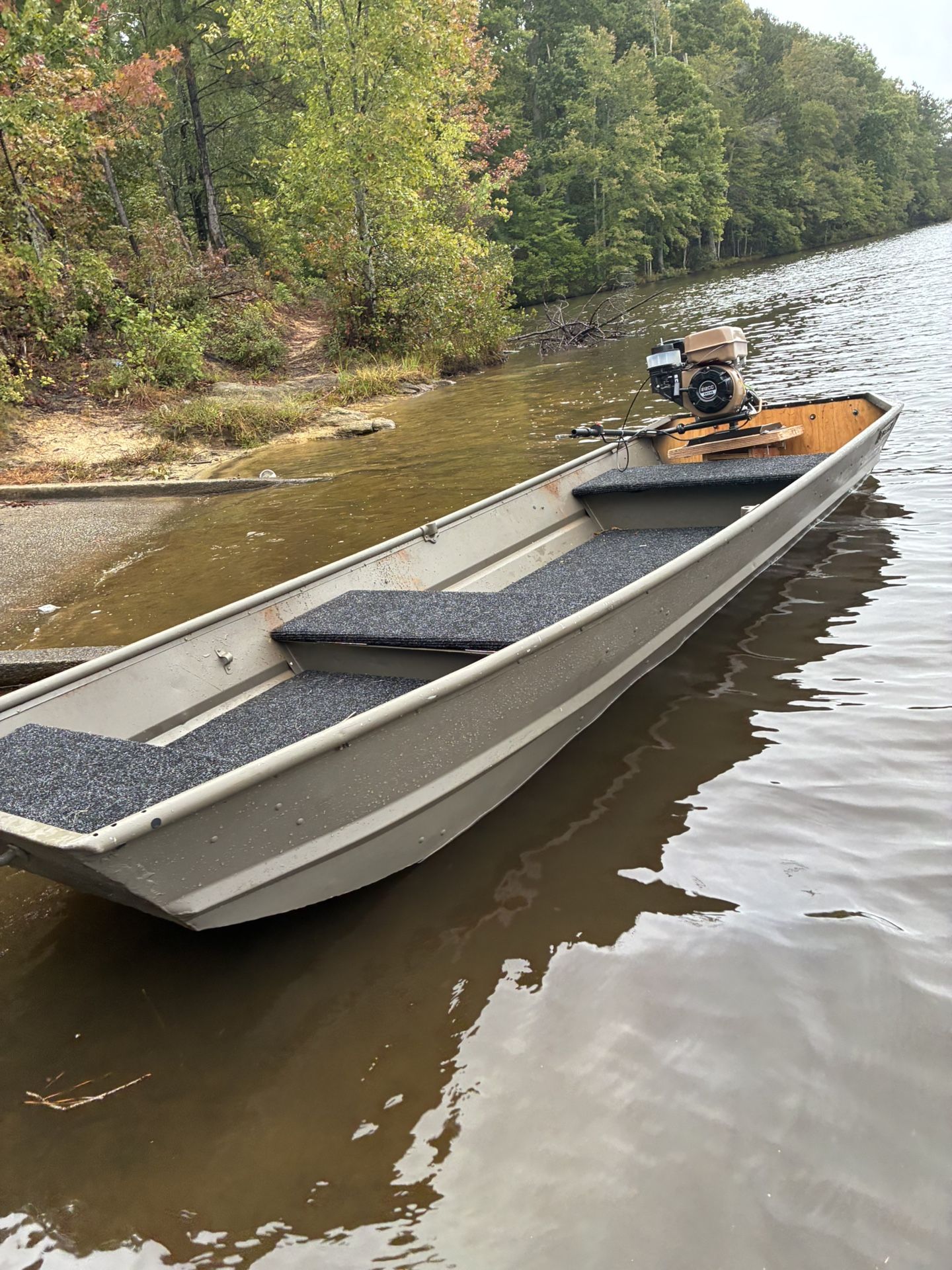 John Boat With A Mud Motor Goes Up To 15 Mph