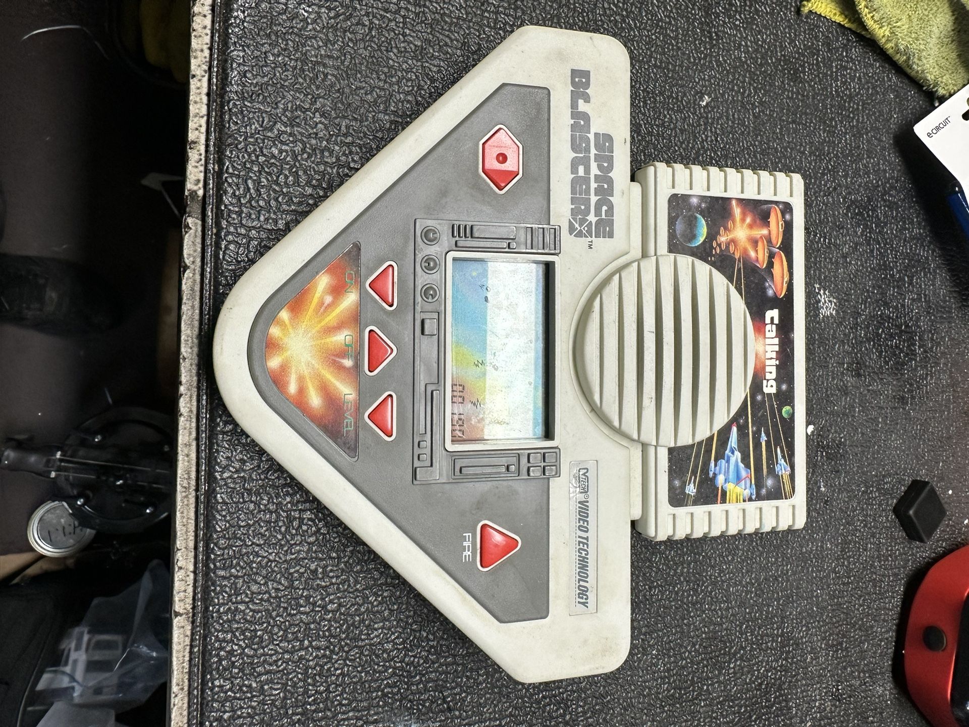 VTECH SPACE BLASTERS TALKING GAME 1988