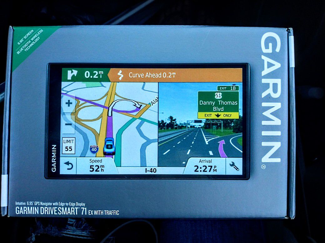 New In Box Garmin Drive smart 71 Ex 