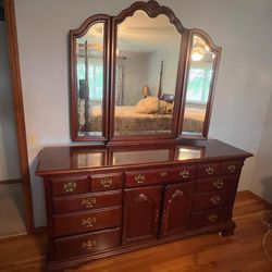 $150 Dresser - Cedar Wood Dresser 