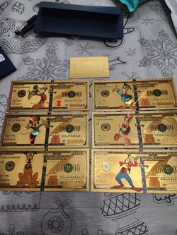 MICKEY MOUSE GOLD FOIL
