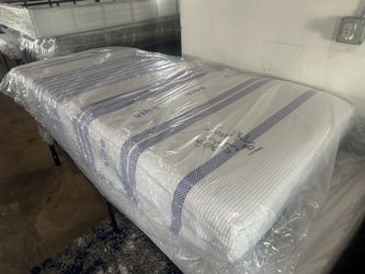 🛏️ 12” Twin XL Gel Foam Mattress – $199