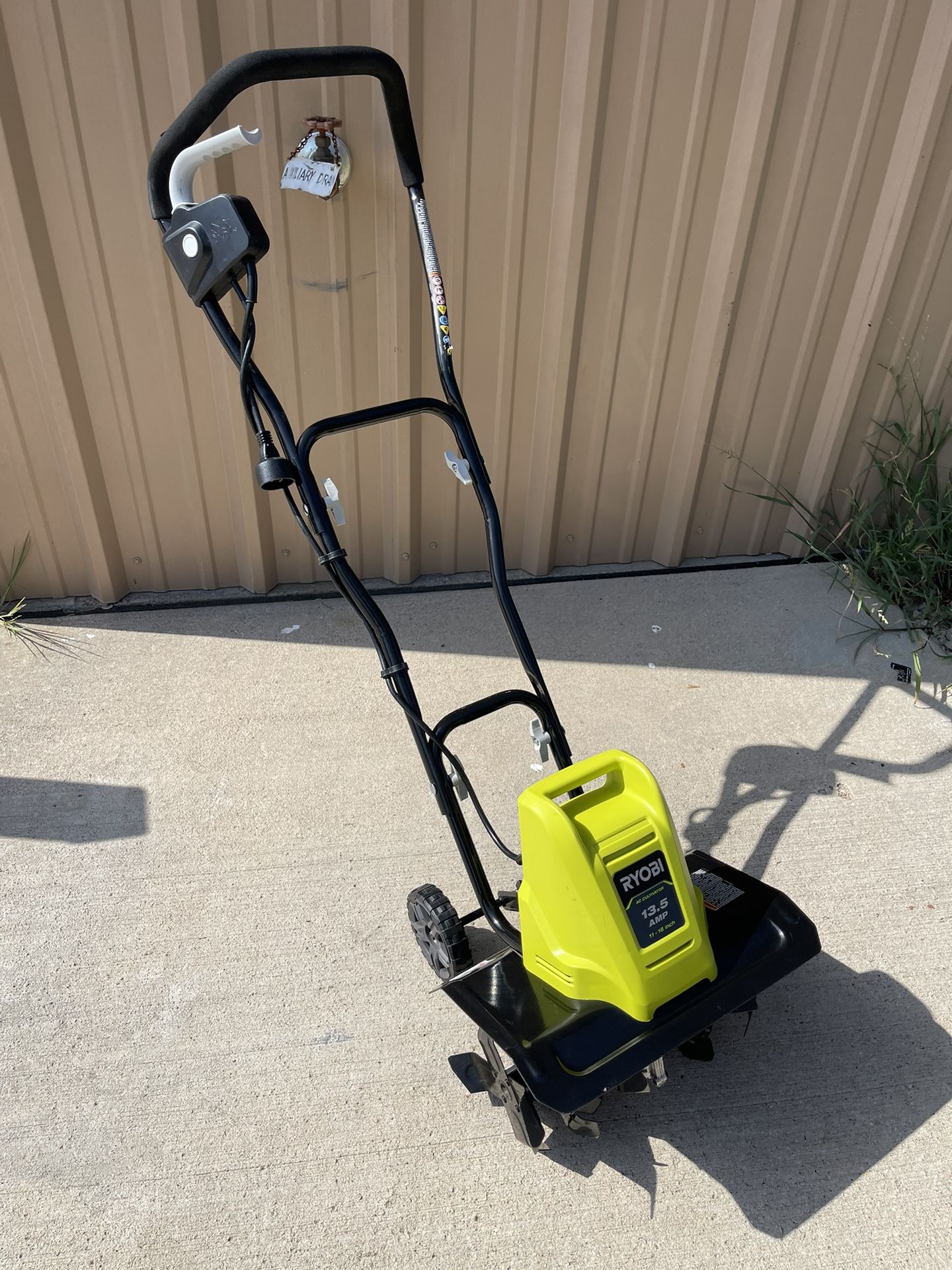 Ryobi 13.5 Amp 16” Cultivator