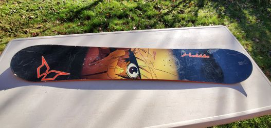 Open to offers for 156cm Heelside Slayer Snowboard