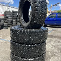 Vendo llantas usadas LT 285/70/R17 Marca BFGOODRICH