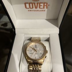 NEW Gold Plated Cover Watch