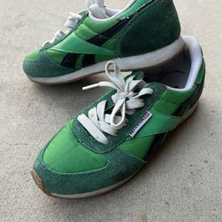 Womens Classic Reebok