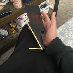 Bad Boy Cologne Katarina Harera 