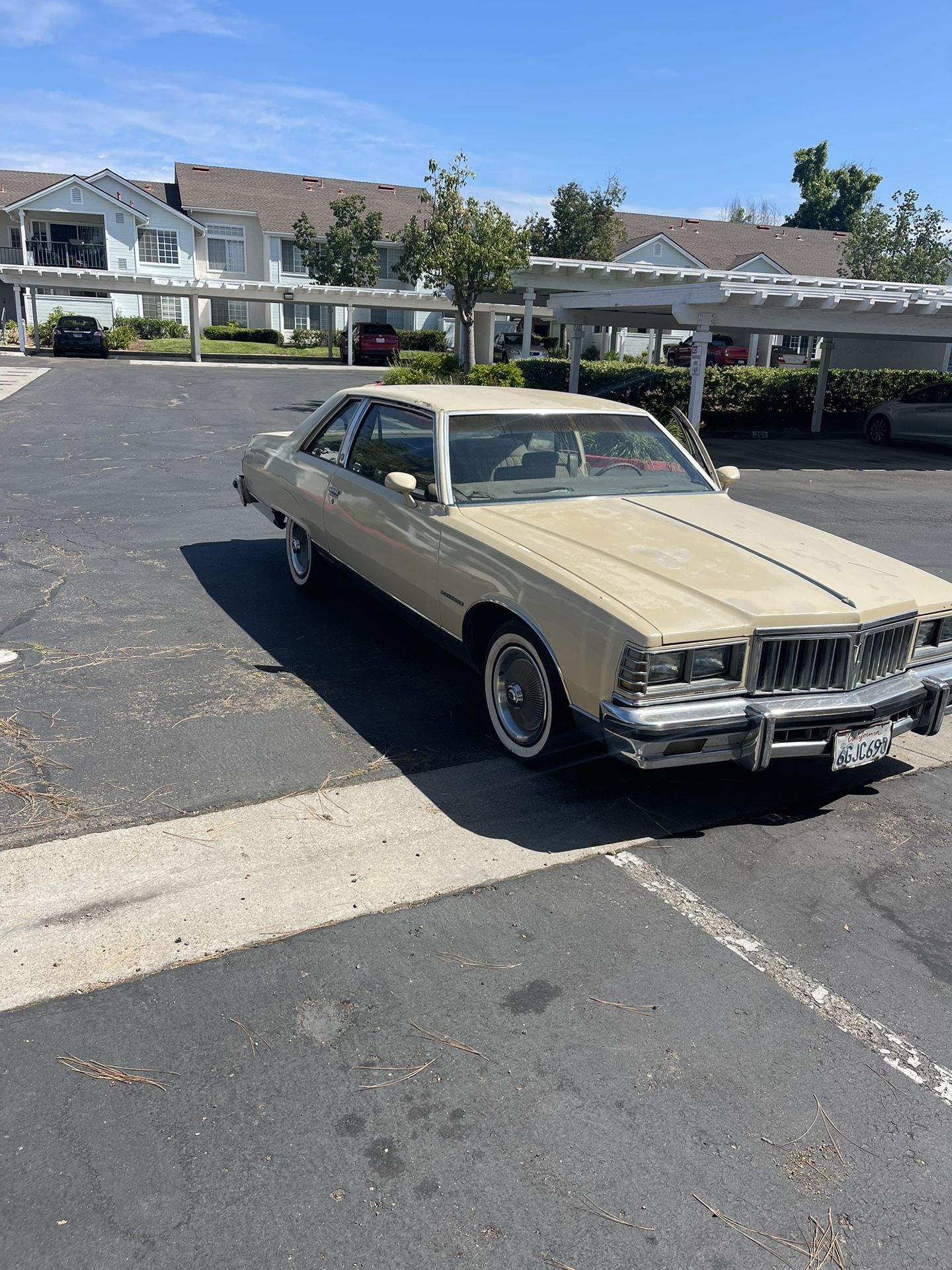 78 Pontiac Bonneville