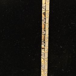 14k diamond box link Tennis bracelet 7" inches 20.7 Grams