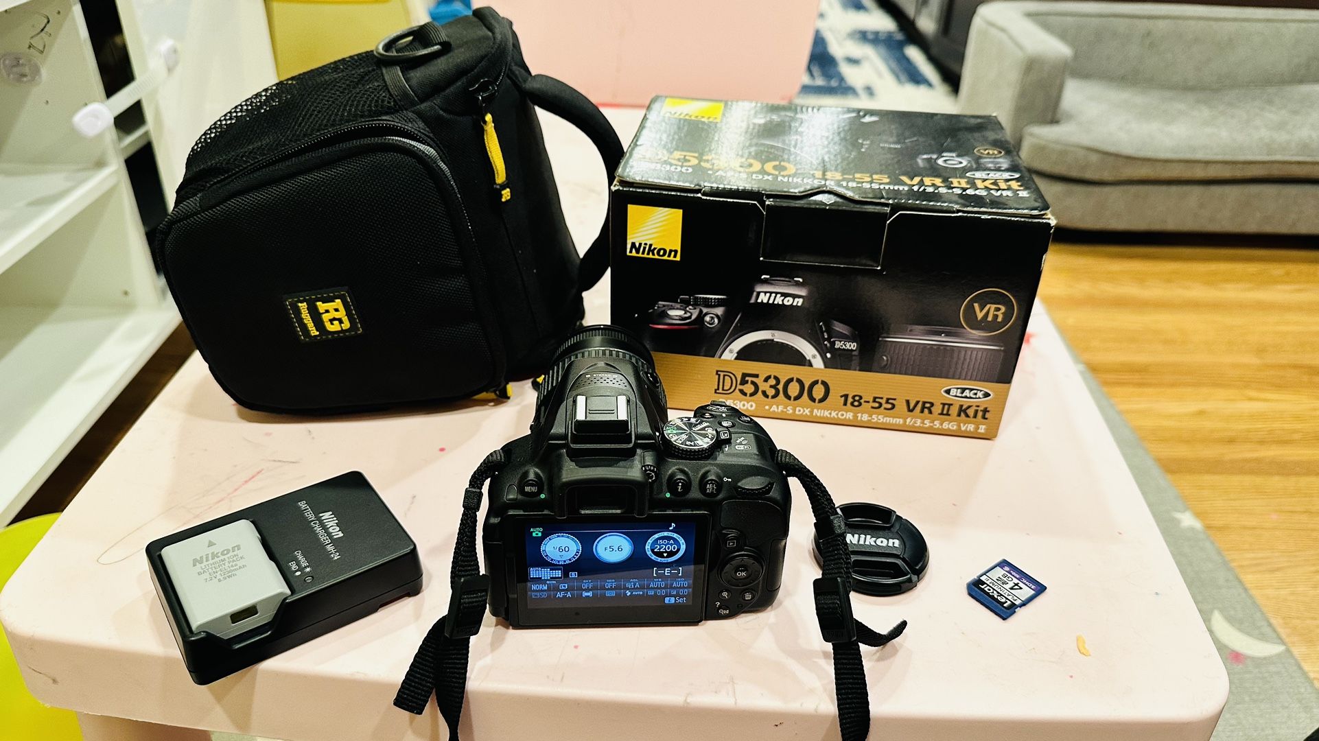 Nikon D5300 DSLR Camera With 18-55mm VR II Lense Kit