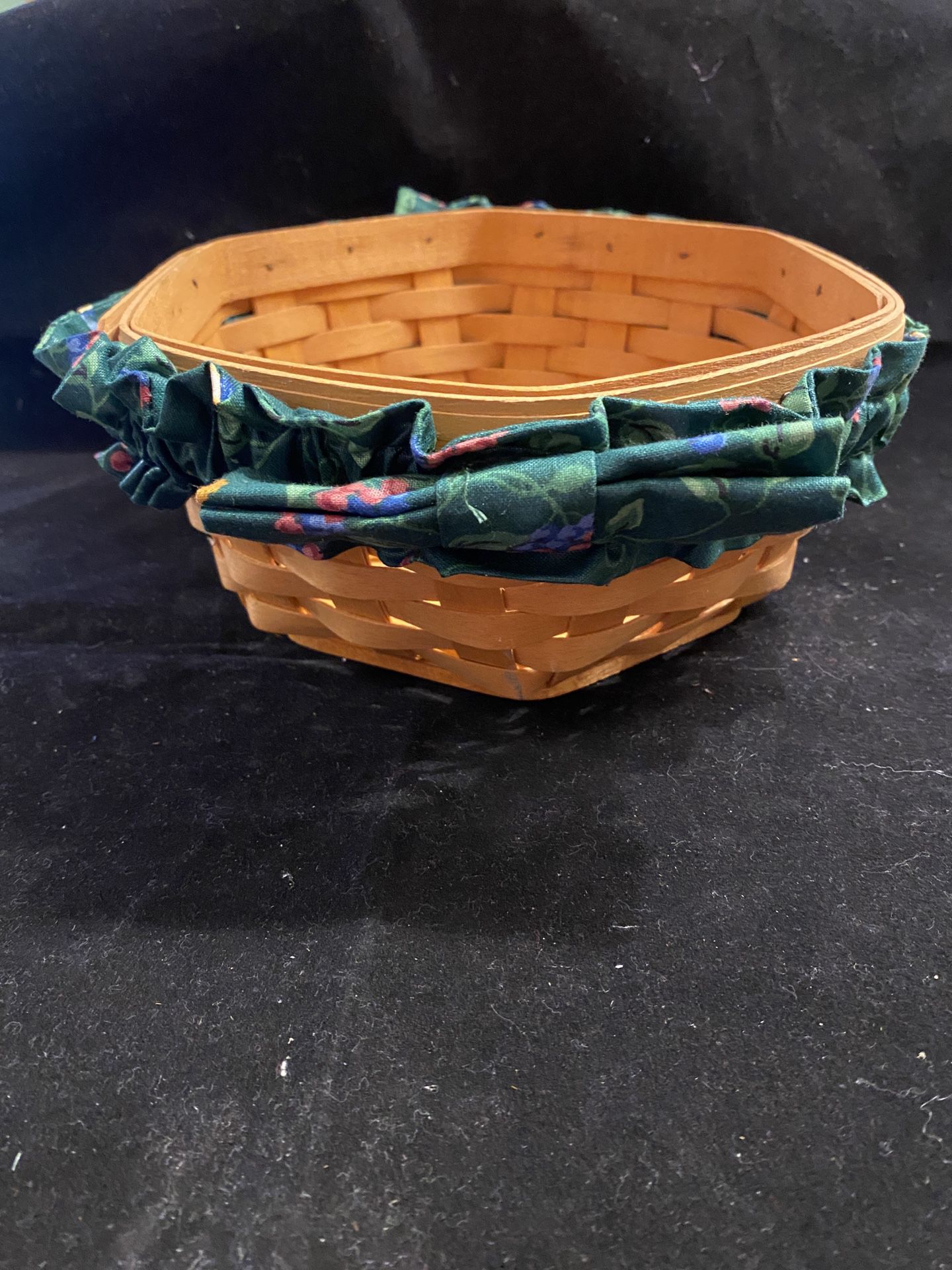 Longaberger Hexagon Basket With Basket Bow