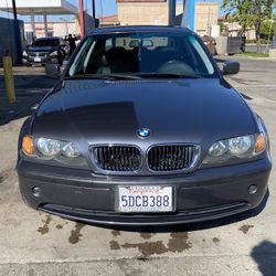 2003 BMW 325i