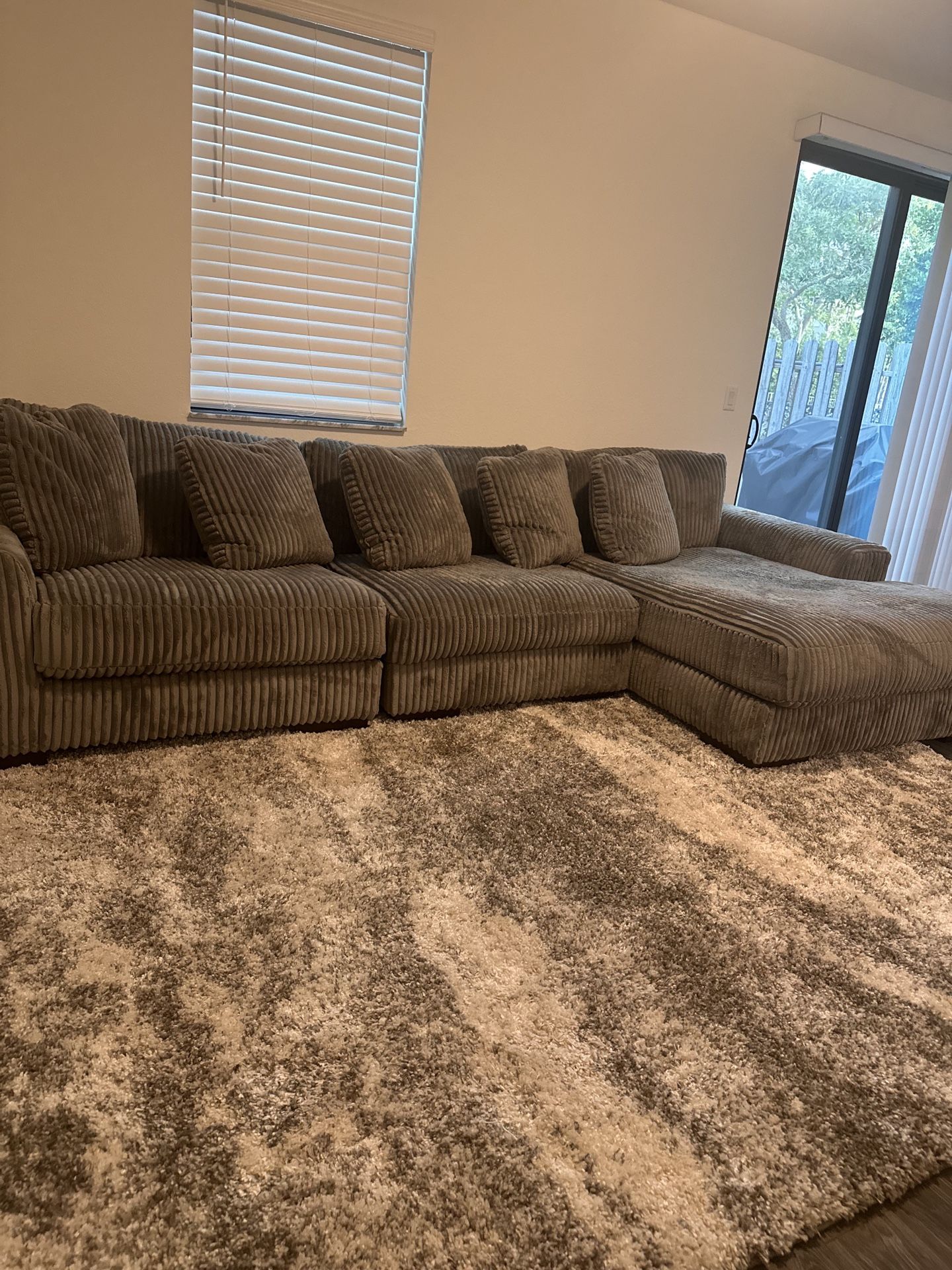 Sectional Sofa