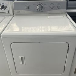 Maytag Dependable Care Gas Dryer In Excellent Condition 