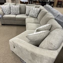 Cuddle Absolutely Gorgeous Sectional!