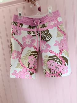 Y2K girls board shorts