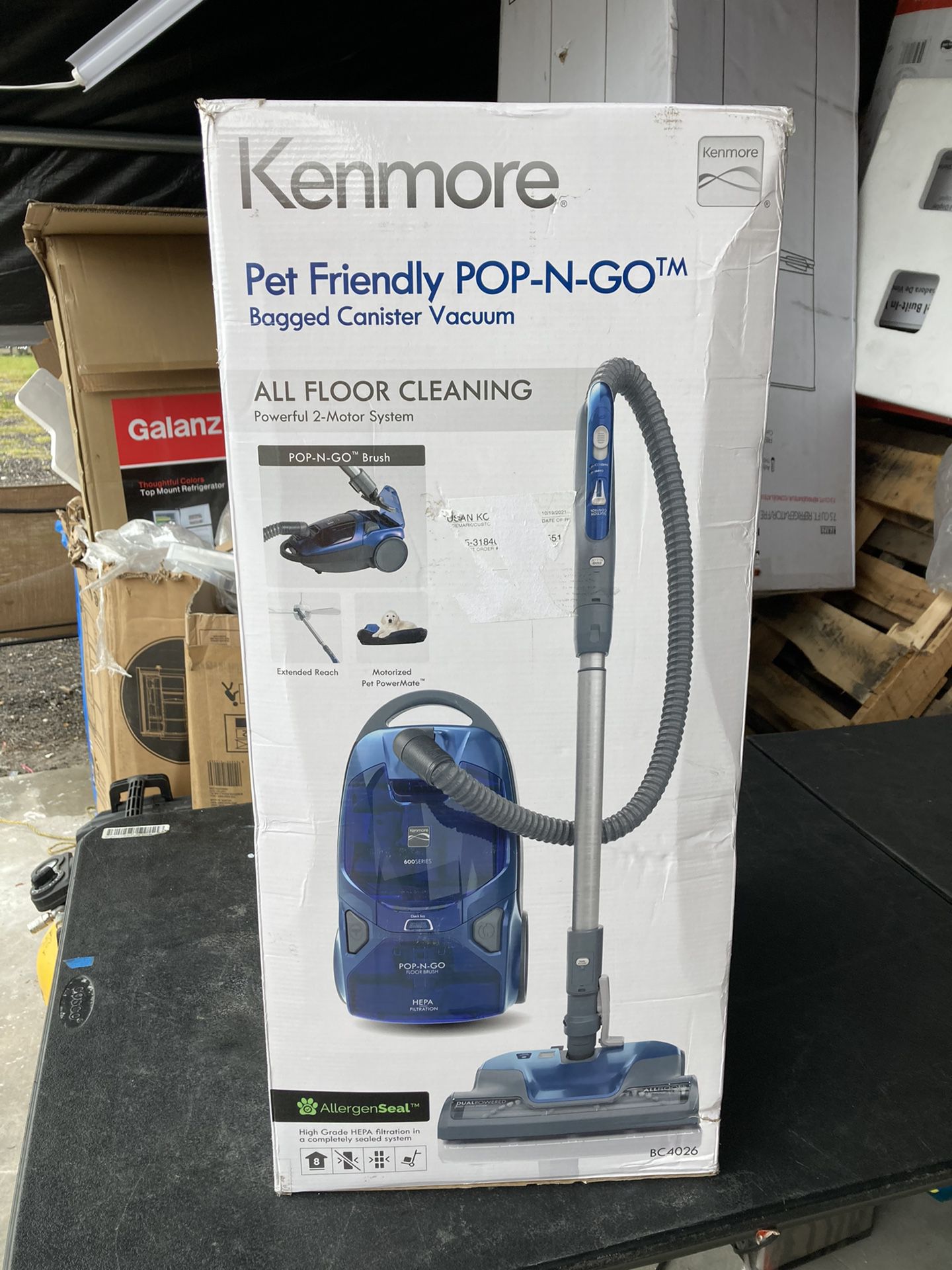 kenmore per friendly por-n-go bagged canister vaccum all floor cleaning