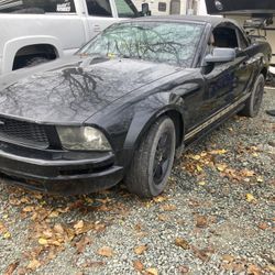 2005 Ford Mustang