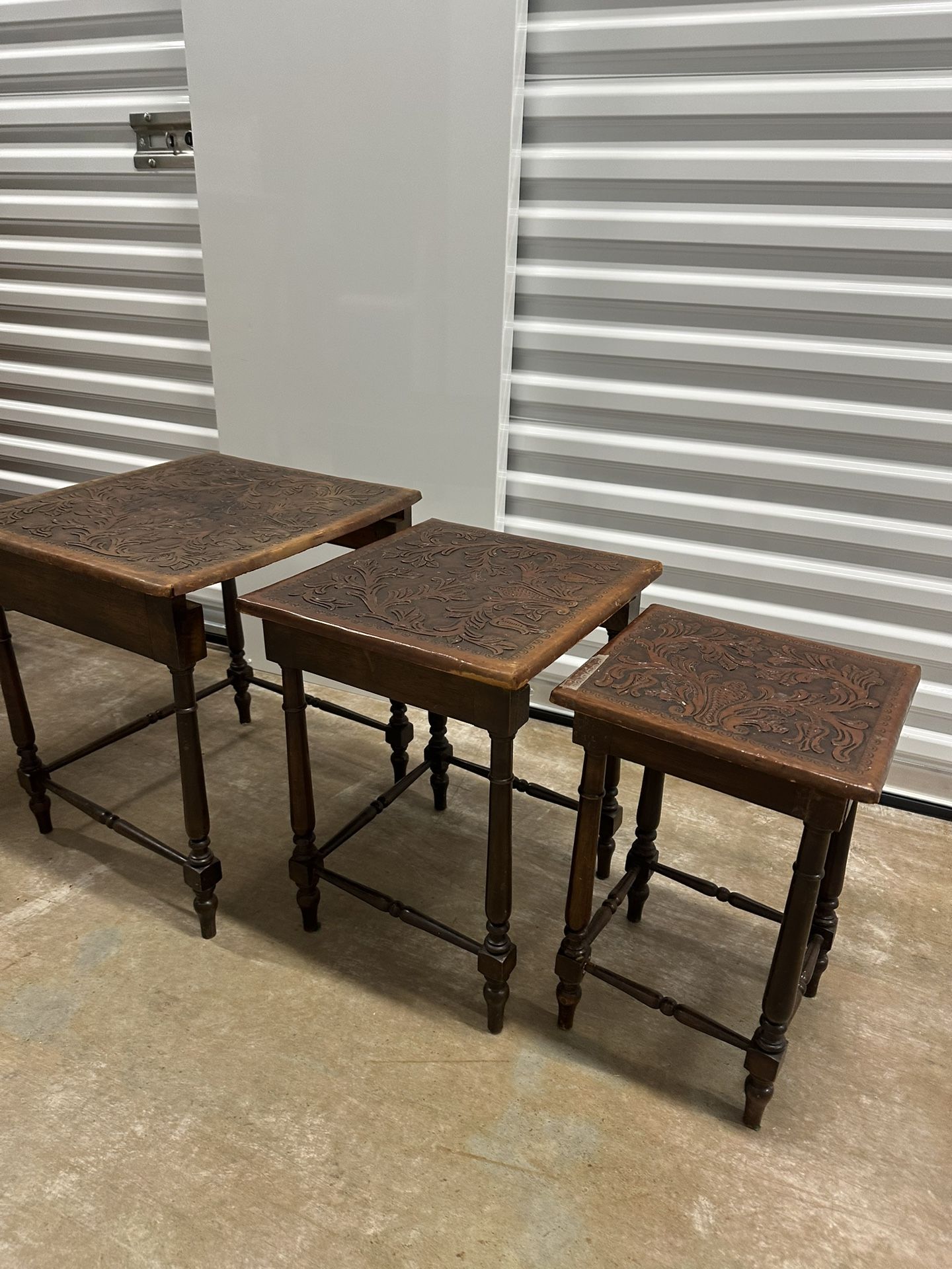 leather coffee tables