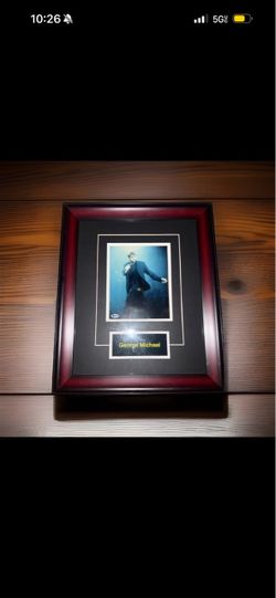 George Michael Signed/Framed Picture 8x10