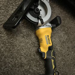 Dewalt Circular Saw Atomic $145