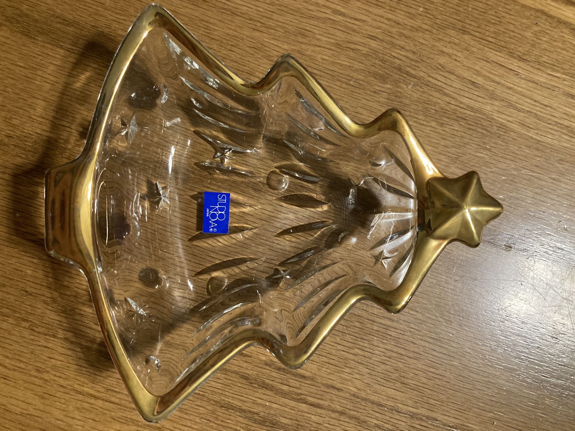 Studio Nova Gold Rimmed Christmas Dish