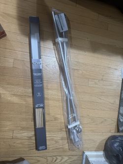 Curtain rod