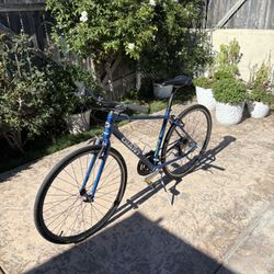 2015 Giant Escape 3 Road/city Bike 