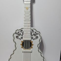 MIGUEL'S GUITAR • Coco Disney Pixar Interactive Sound & Light 2019 Mattel *Works