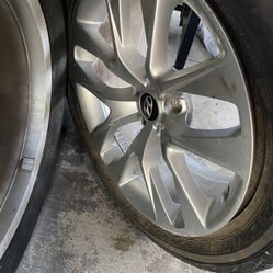 Hyundai Genesis Wheels 
