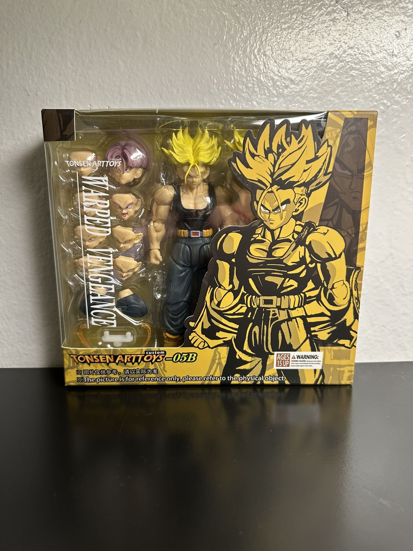 Tonsen Art Toys Trunks