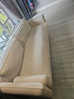 Couch / sofa
