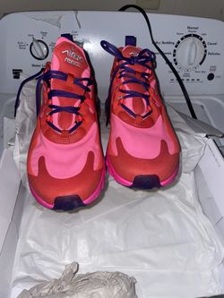 W Air Max 270 REACT size 9.5