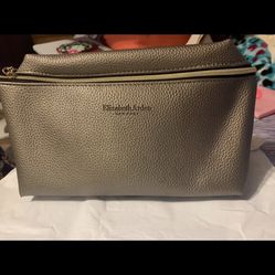Elizabeth Arden Makeup Bag
