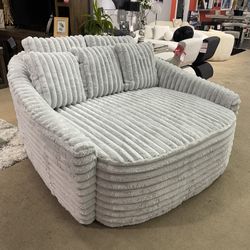 Pasadena Fog Oversized Chaise Lounge