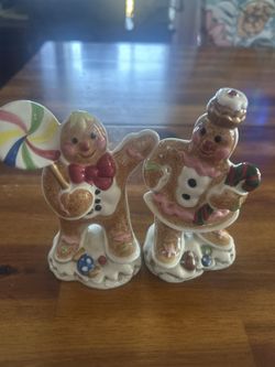Fitz & Floyd Candy Lane Salt Pepper Shakers Set