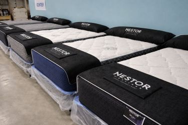 KING MATTRESS FROM $175 / EASY PICKUP