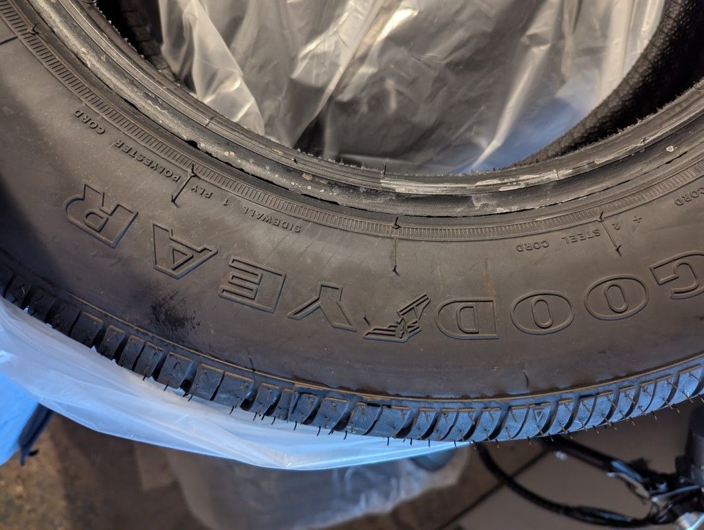 Good Year Eagle Rs-a 195/60R15