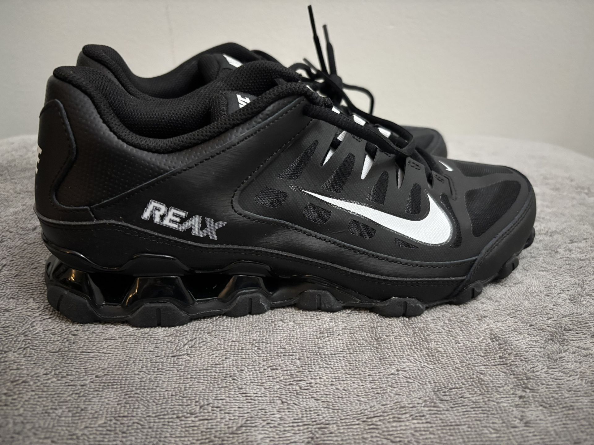 Brand new Nike Reax