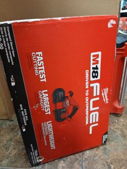 Milwaukee New Compact Band  Saw 18M 