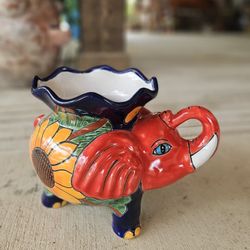 Talavera Elephant Clay Pots, Planters. Plants. Pottery $40 Cada Una