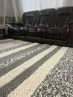 Holmstrup Handwoven Wool Rug