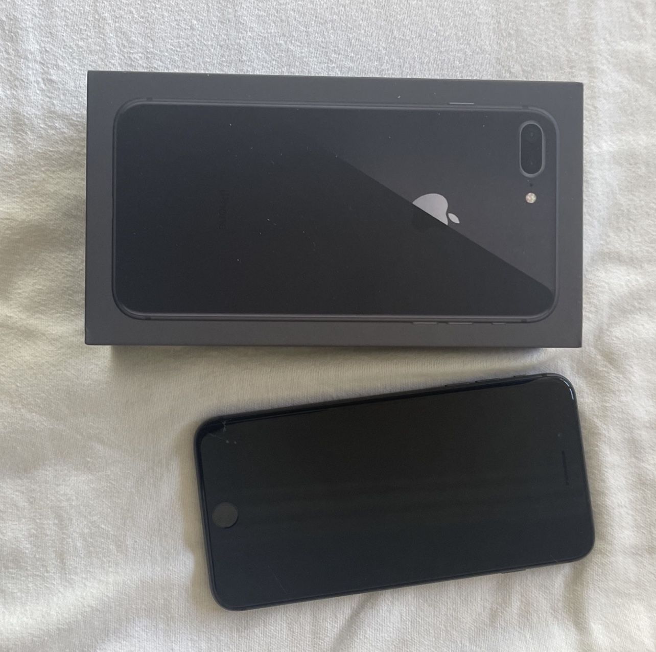 Iphone 8 Plus Space Gray 256GB for Sale in Fremont, CA - OfferUp
