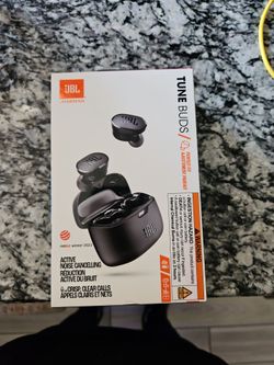JBL Earbuds