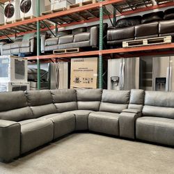 Sweeney 6-piece Fabric Power Reclining Sectional, Gray