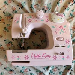 hello kitty sewing machine 