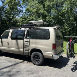2011 Ford E350 Super Duty Conversion Van 